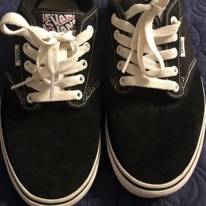 Men’s Vans shoes size 9